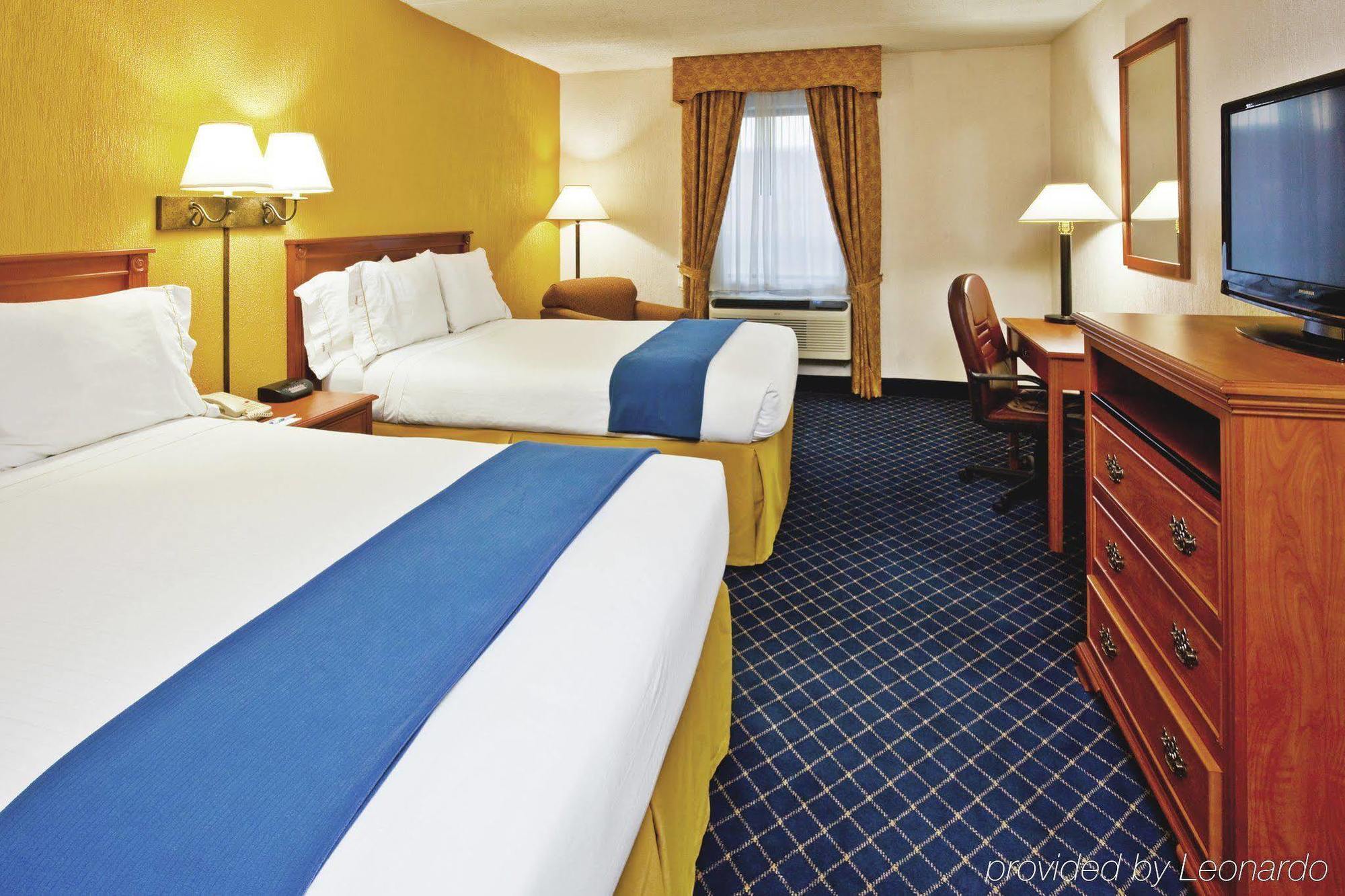 Holiday Inn Express&Suites Nashville-I-40&I-24 Extérieur photo